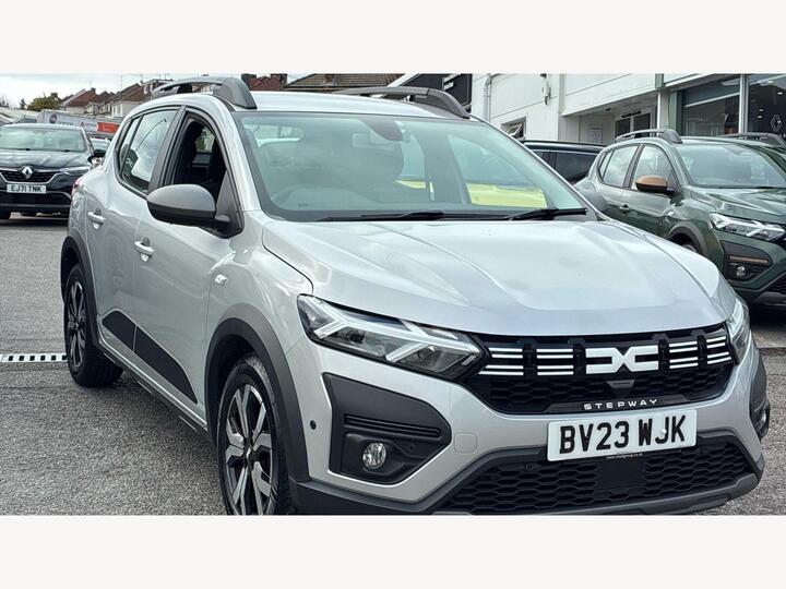 Dacia Sandero 1.0 TCe Journey Euro 6 (s/s) 5dr