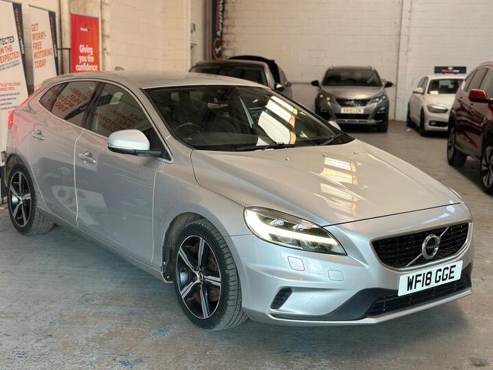 Volvo V40 2.0 T2 R-Design Euro 6 (s/s) 5dr