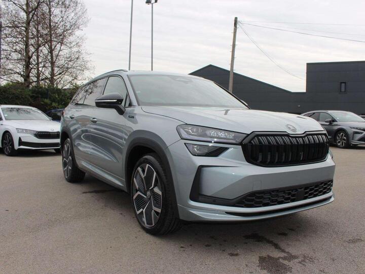 Skoda Kodiaq 1.5 TSI IV 25.7kWh SportLine DSG Euro 6 (s/s) 5dr (5 Seat)