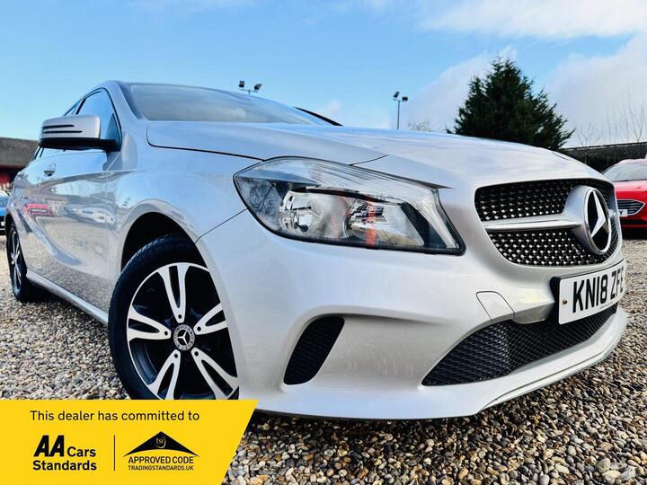 Mercedes-Benz A Class 1.6 A180 SE 7G-DCT Euro 6 (s/s) 5dr