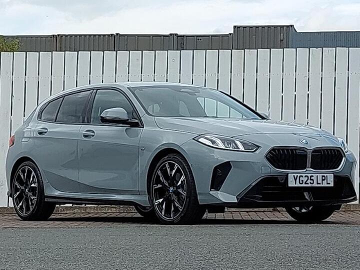 BMW 1 Series 1.5 120i MHT M Sport DCT Euro 6 (s/s) 5dr BMW 1 Series 1.5 120i MHT M Sport DCT Euro 6 (s/s) 5dr