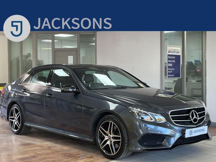 Mercedes-Benz E-CLASS 2.1 E220 BlueTEC AMG Night Edition (Premium) G-Tronic+ Euro 6 (s/s) 4dr