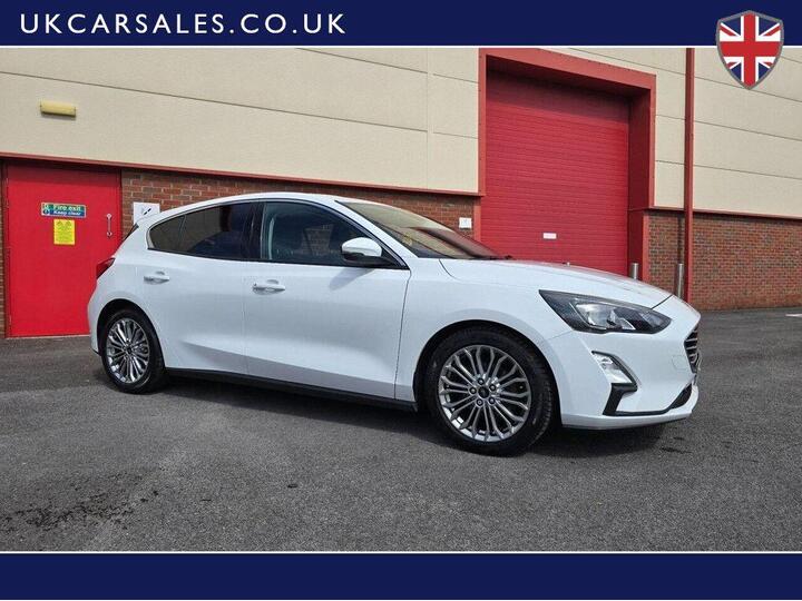 Ford Focus 1.0T EcoBoost Titanium X Euro 6 (s/s) 5dr