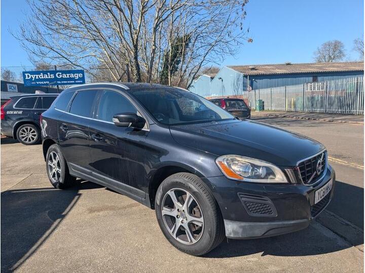 Volvo XC60 2.4 D5 SE Lux AWD Euro 5 (s/s) 5dr