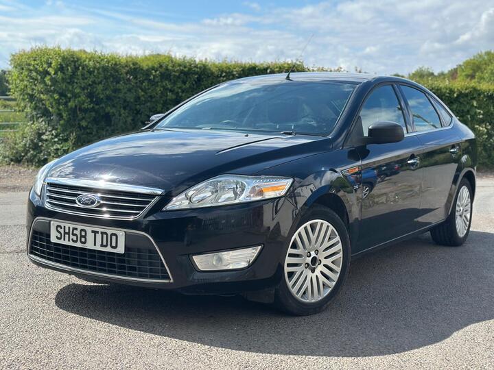 Ford Mondeo 2.0 Ghia 5dr