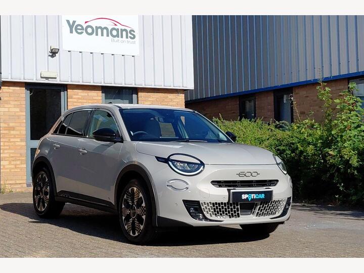 Fiat 600 1.2 MHEV La Prima E-DCT Euro 6 (s/s) 5dr