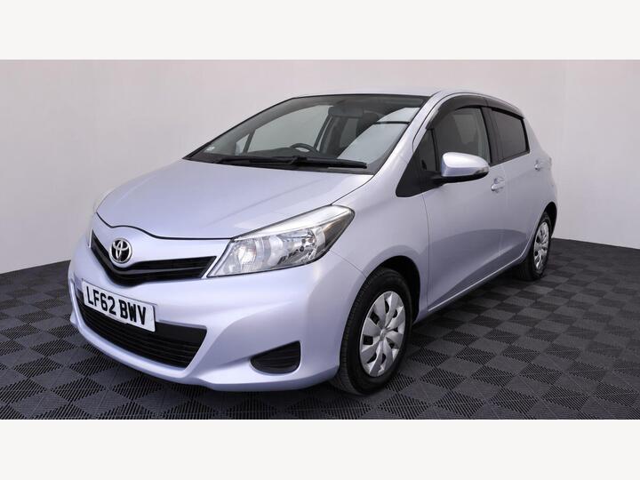 Toyota Yaris 1.0 Dual VVT-i Icon 5dr Multidrive Euro6
