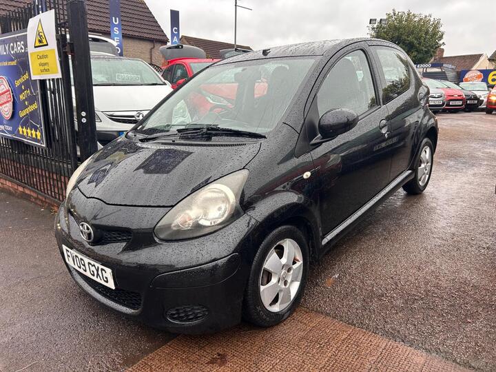 Toyota AYGO 1.0 VVT-i Black Euro 4 5dr (AC)