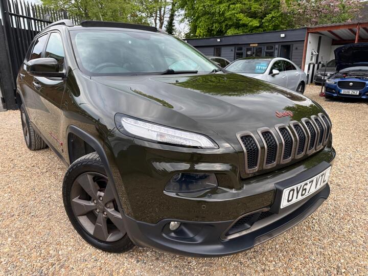 Jeep Cherokee 2.2 MultiJetII 75th Anniversary Auto 4WD Euro 6 (s/s) 5dr Jeep Cherokee 2.2 MultiJetII 75th Anniversary Auto 4WD Euro 6 (s/s) 5dr