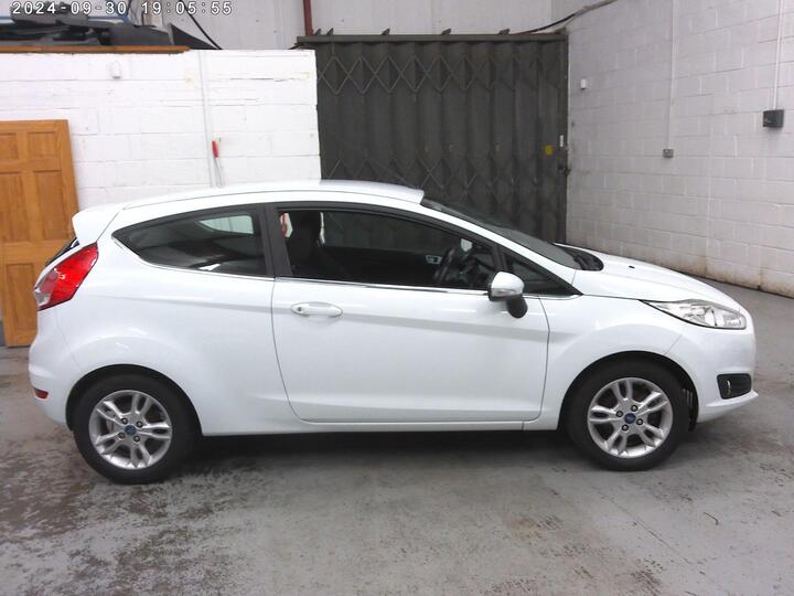 Ford Fiesta 1.25 Zetec Euro 6 3dr