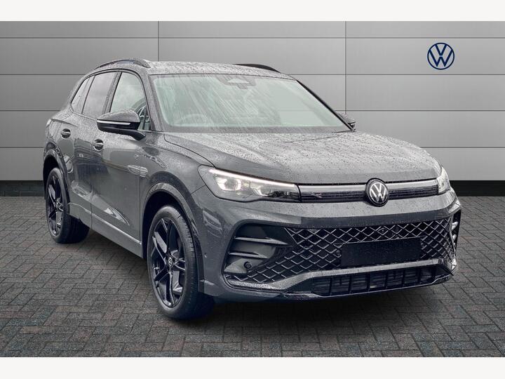 Volkswagen Tiguan 1.5 ETSI MHEV Black Edition DSG Euro 6 (s/s) 5dr