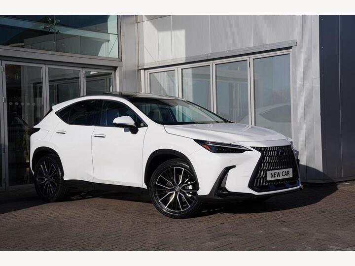 Lexus NX 2.5 450h+ 18.1kWh Takumi E-CVT 4WD Euro 6 (s/s) 5dr