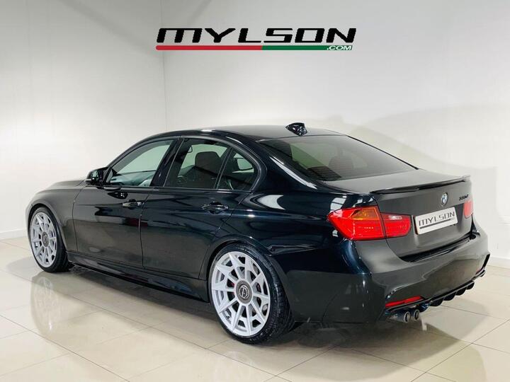 BMW 3 SERIES 3.0 330d M Sport Auto Euro 5 (s/s) 4dr BMW 3 SERIES 3.0 330d M Sport Auto Euro 5 (s/s) 4dr