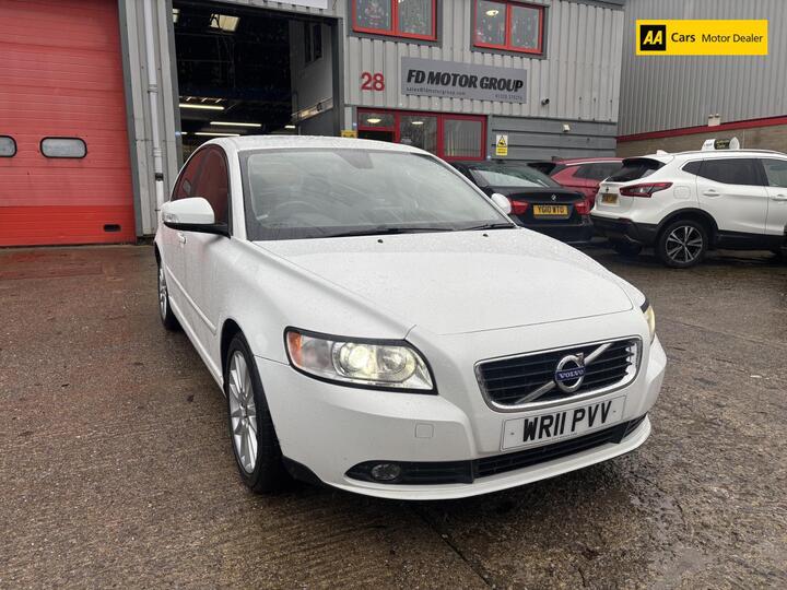 Volvo S40 1.6D DRIVe SE Lux Euro 5 (s/s) 4dr