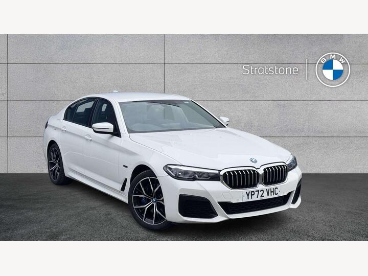 BMW 5 Series 2.0 530e 12kWh M Sport Steptronic Euro 6 (s/s) 4dr BMW 5 Series 2.0 530e 12kWh M Sport Steptronic Euro 6 (s/s) 4dr