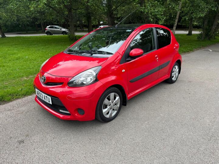Toyota AYGO 1.0 VVT-i Move MultiMode Euro 5 5dr