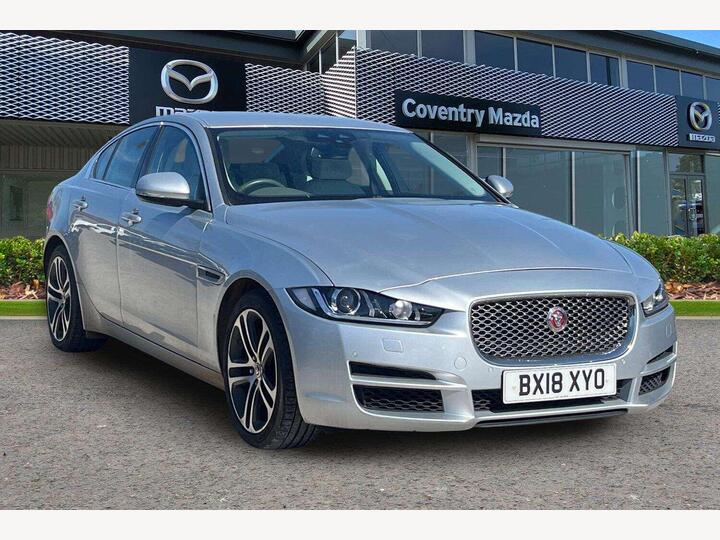 Jaguar XE 2.0i Portfolio Auto Euro 6 (s/s) 4dr