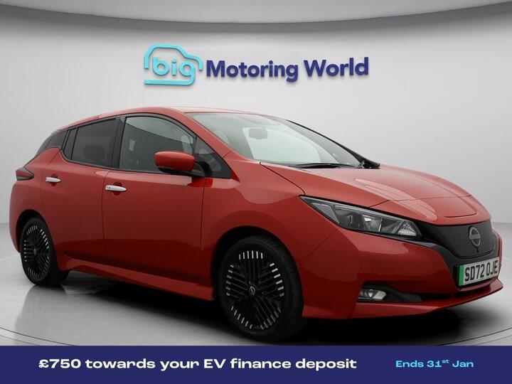 Nissan Leaf 39kWh N-Connecta Auto 5dr