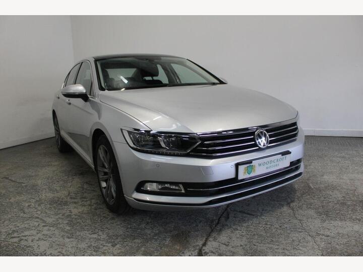 Volkswagen Passat 2.0 TDI BlueMotion Tech SE DSG Euro 6 (s/s) 4dr