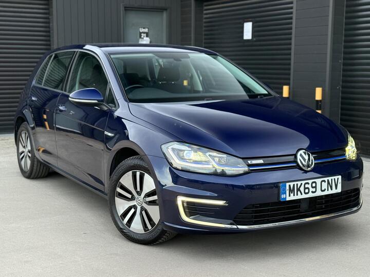 Volkswagen E-Golf 35.8kWh E-Golf Auto 5dr