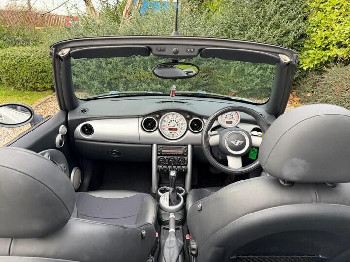 MINI CONVERTIBLE 1.6 Cooper CVT Euro 3 2dr