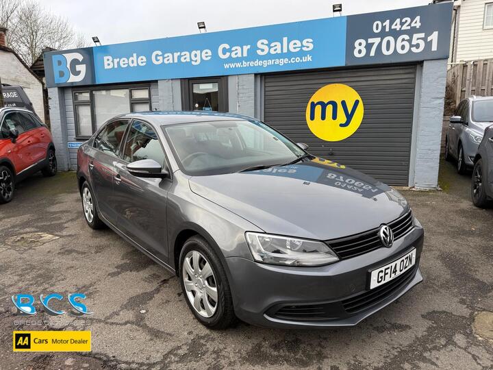 Volkswagen Jetta 1.6 TDI BlueMotion Tech S Euro 5 (s/s) 4dr