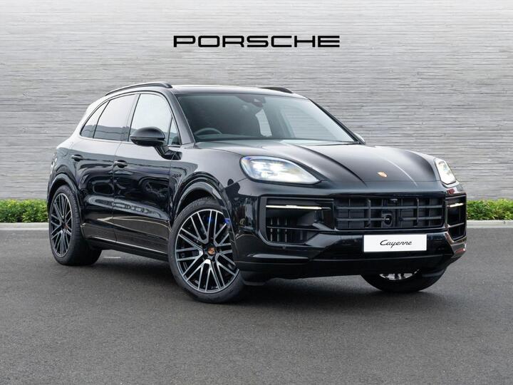 Porsche Cayenne 3.0 V6 E-Hybrid 25.9kWh Black Edition TiptronicS 4WD Euro 6 (s/s) 5dr