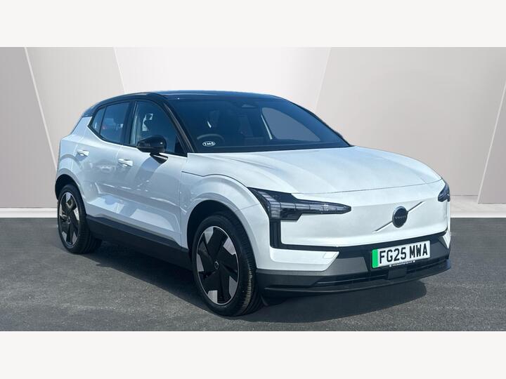 Volvo EX30 Twin Performance 69kWh Plus Auto AWD 5dr