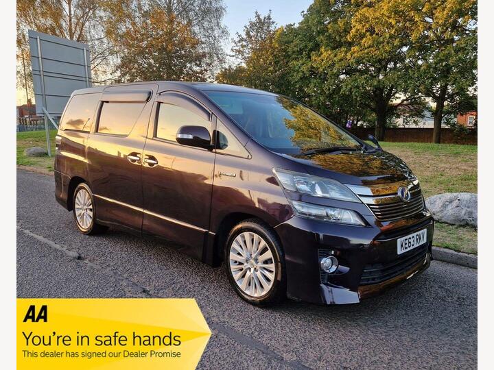 Toyota Vellfire 2.4 Hybrid