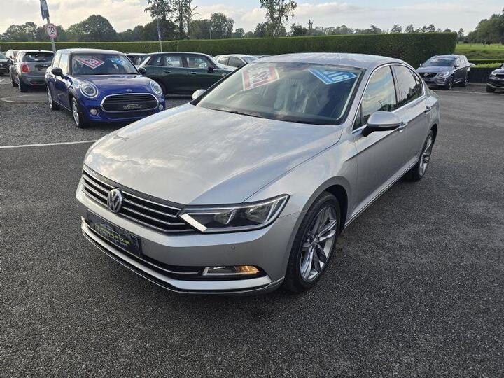 Volkswagen Passat 1.6 TDI BlueMotion Tech GT Euro 6 (s/s) 4dr Volkswagen Passat 1.6 TDI BlueMotion Tech GT Euro 6 (s/s) 4dr