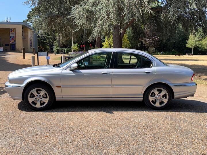Jaguar X-Type 2.5 V6 SE (AWD) 4dr