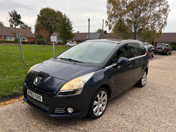 Peugeot 5008 1.6 HDi Allure Euro 5 5dr