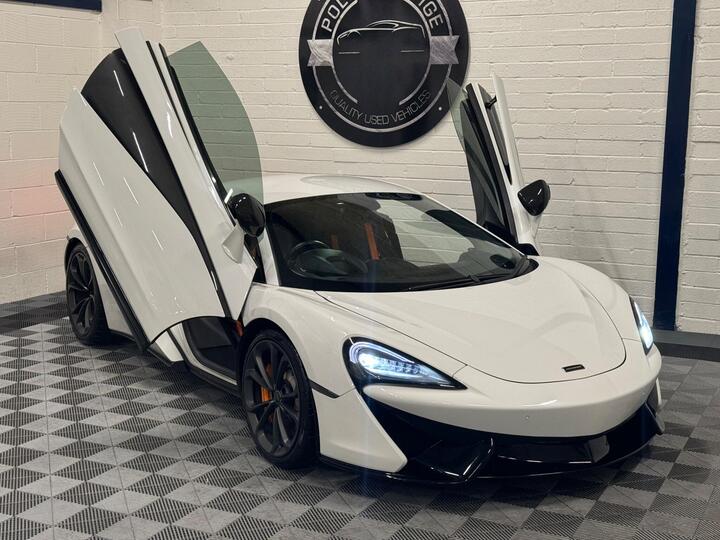 McLaren 540C 3.8T V8 SSG Euro 6 (s/s) 2dr McLaren 540C 3.8T V8 SSG Euro 6 (s/s) 2dr