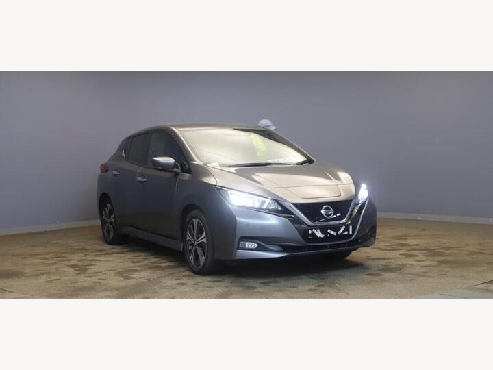 Nissan LEAF 40kWh Tekna Auto 5dr Nissan LEAF 40kWh Tekna Auto 5dr