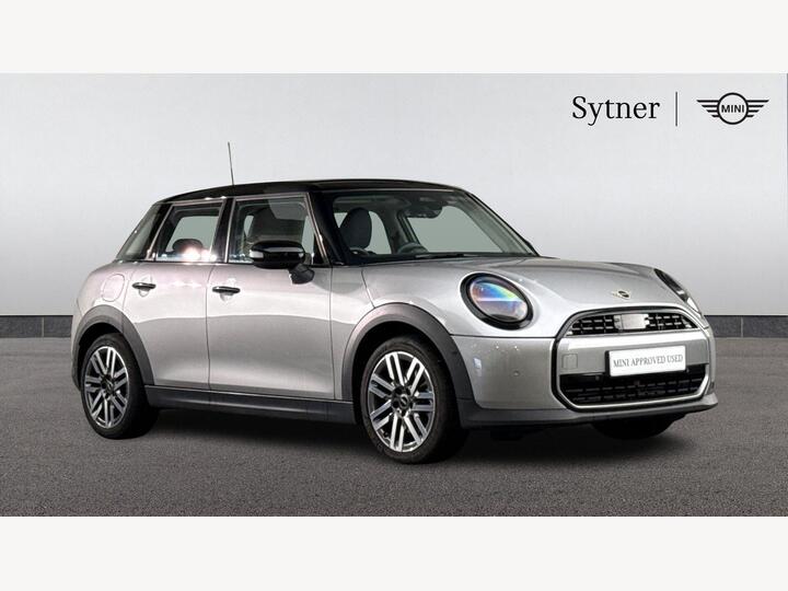 MINI Hatch 1.5C Classic Steptronic Euro 6 (s/s) 5dr