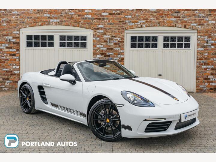 Porsche 718 Boxster 2.0T PDK Euro 6 (s/s) 2dr Porsche 718 Boxster 2.0T PDK Euro 6 (s/s) 2dr
