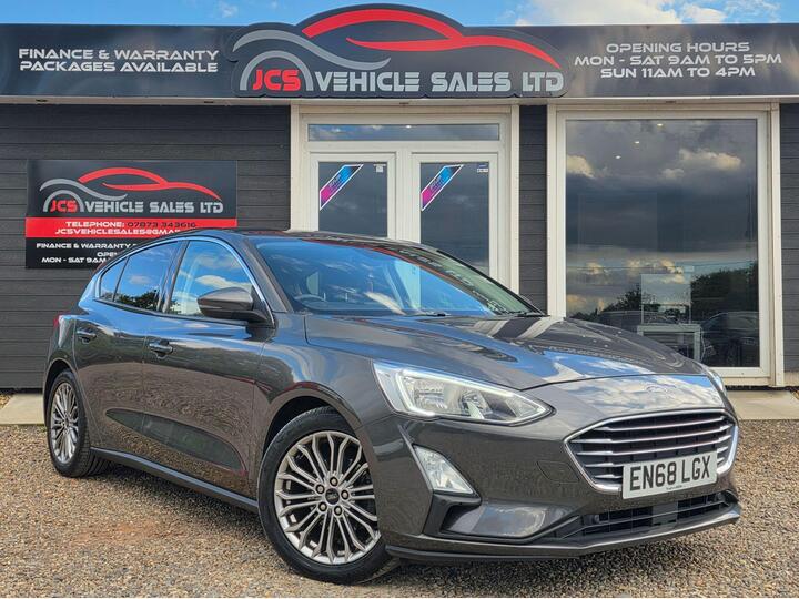 Ford Focus 1.0T EcoBoost Titanium X Euro 6 (s/s) 5dr