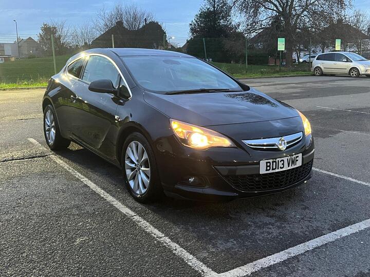 Vauxhall Astra GTC 1.4T SRi Euro 5 (s/s) 3dr