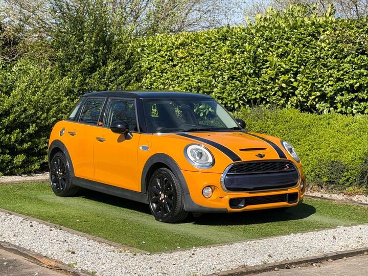 MINI HATCH 2.0 Cooper SD Auto 6Spd Euro 6 (s/s) 5dr