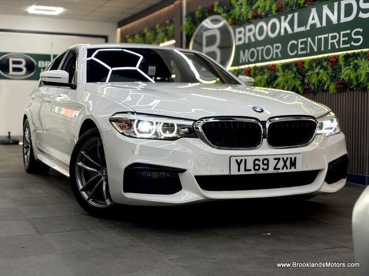 BMW 5 Series 2.0 520d M Sport Auto XDrive Euro 6 (s/s) 4dr BMW 5 Series 2.0 520d M Sport Auto XDrive Euro 6 (s/s) 4dr