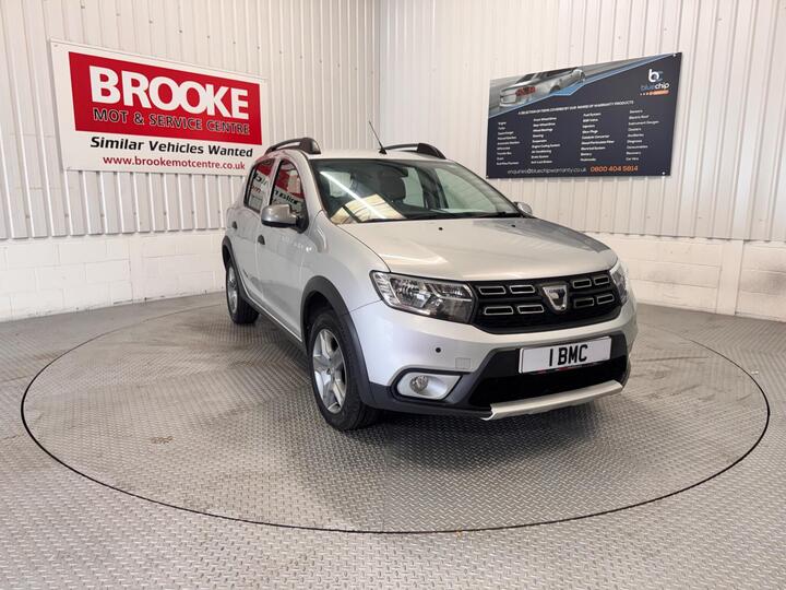 Dacia Sandero Stepway 0.9 TCe Laureate Euro 6 (s/s) 5dr