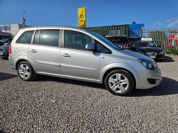 Vauxhall Zafira 1.8 16V Exclusiv Euro 5 5dr (SNav)
