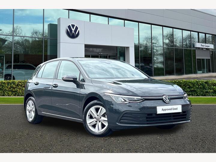 Volkswagen Golf 1.5 ETSI MHEV Life DSG Euro 6 (s/s) 5dr