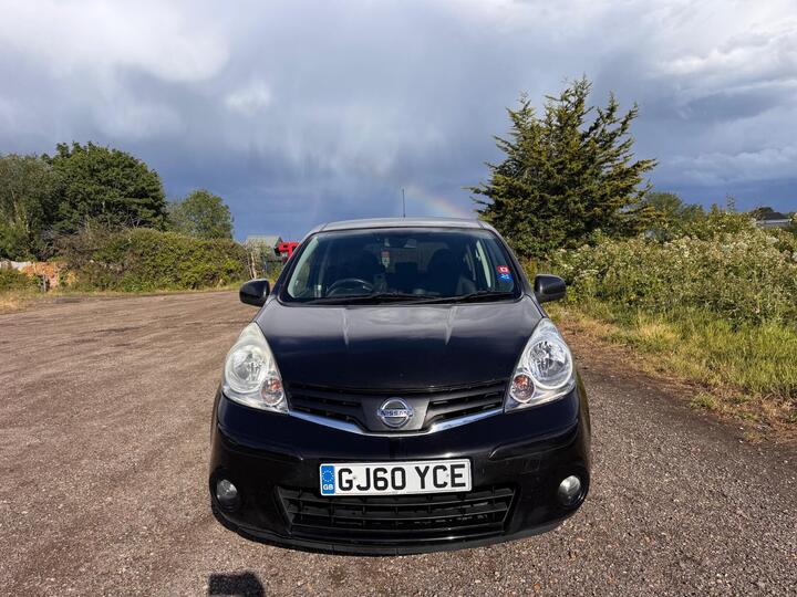 Nissan Note 1.6 16V Tekna Auto Euro 5 5dr