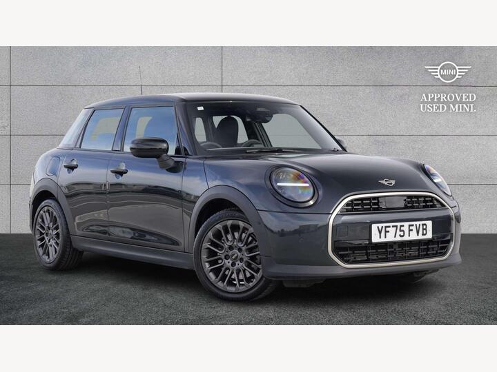 MINI Hatch 1.5C Exclusive Steptronic Euro 6 (s/s) 5dr
