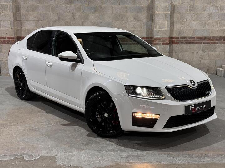 Skoda Octavia 2.0 TDI VRS Euro 5 (s/s) 5dr