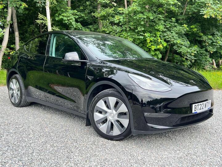 Tesla MODEL Y (Dual Motor) Long Range Auto 4WDE 5dr Tesla MODEL Y (Dual Motor) Long Range Auto 4WDE 5dr