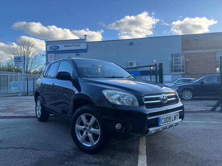 Toyota RAV4 2.0 XT-R 4WD 5dr Toyota RAV4 2.0 XT-R 4WD 5dr