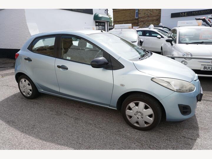 Mazda Mazda2 1.3 TS Euro 5 5dr Mazda Mazda2 1.3 TS Euro 5 5dr