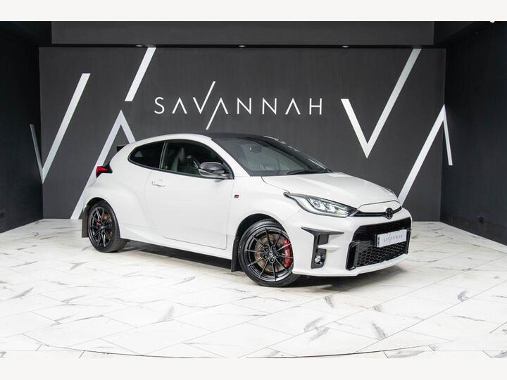 Toyota YARIS 1.6T GR Circuit AWD Euro 6 3dr